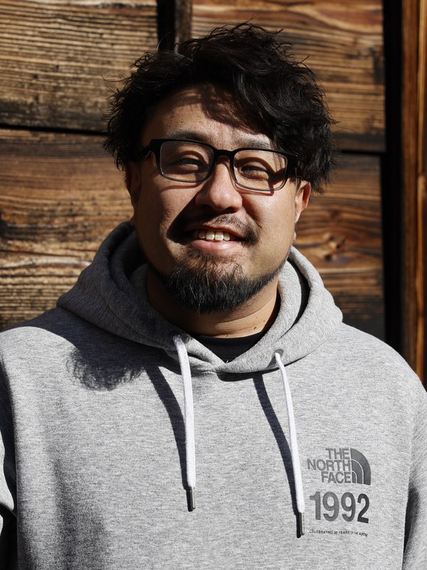 中山 景介